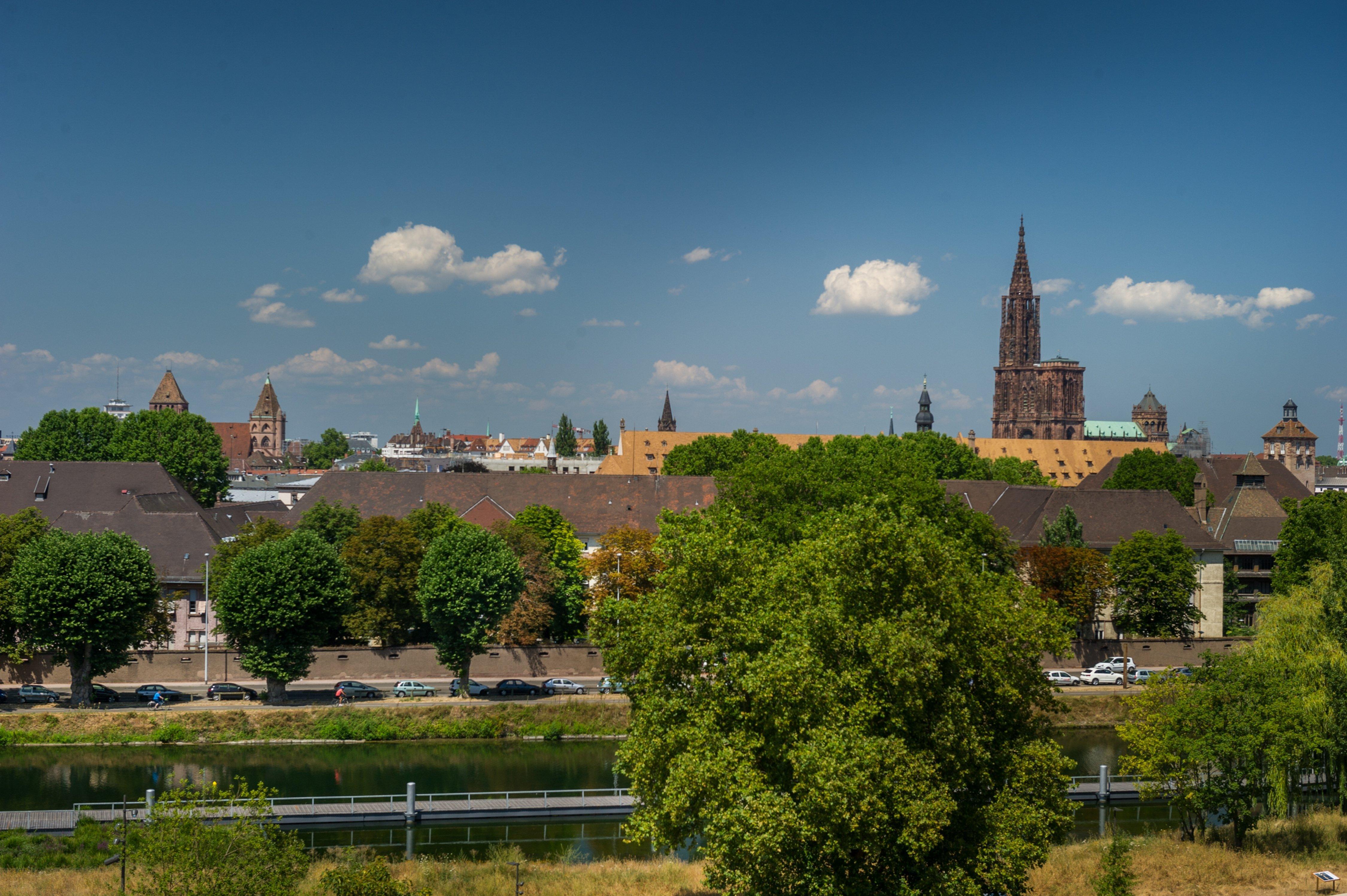 Holiday Inn Express Strasbourg Centre, An Ihg Hotel Buitenkant foto